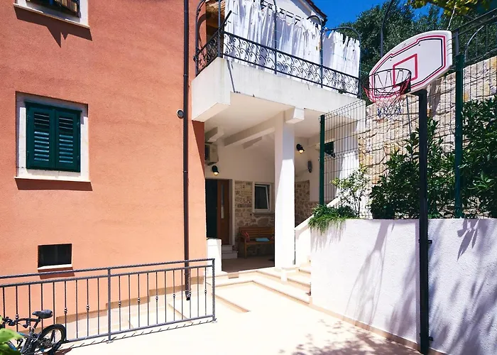 Apartment Orija